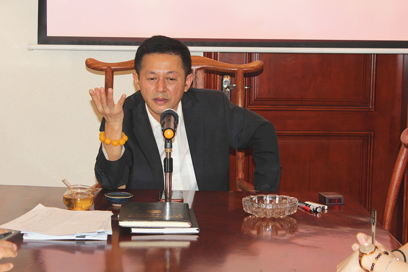 以新的更大的作为实现新一轮大发展