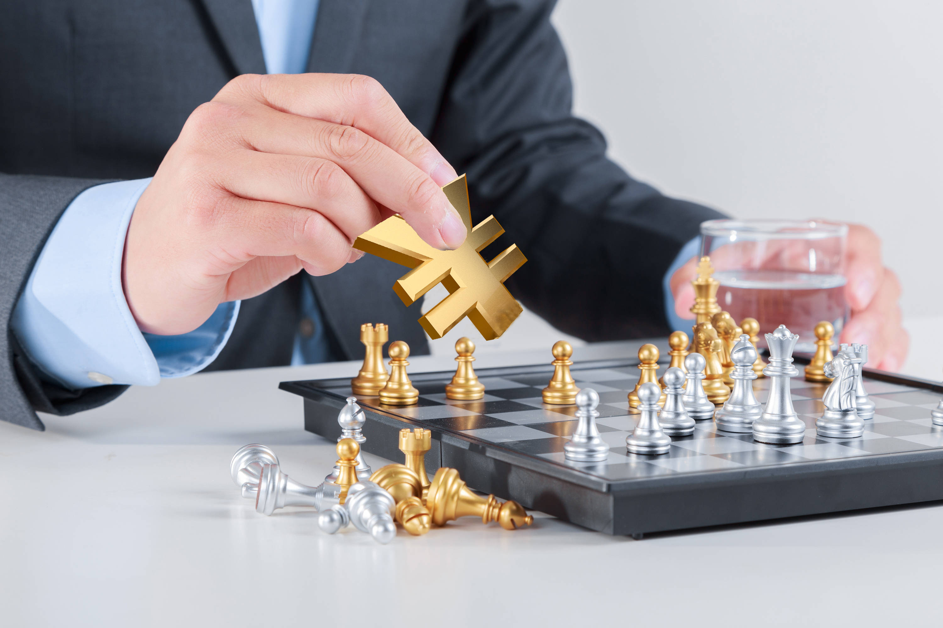 大数据时代的跨界与颠覆：金融业门口的野蛮人